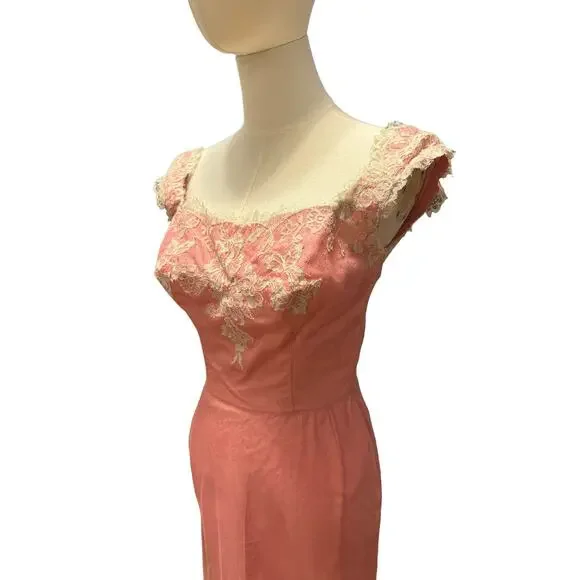 American vintage 50’s Pink Lace netting overlay shelf bust dress size X Small - Picture 6 of 16